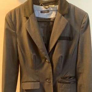 French blazer Laura Clément